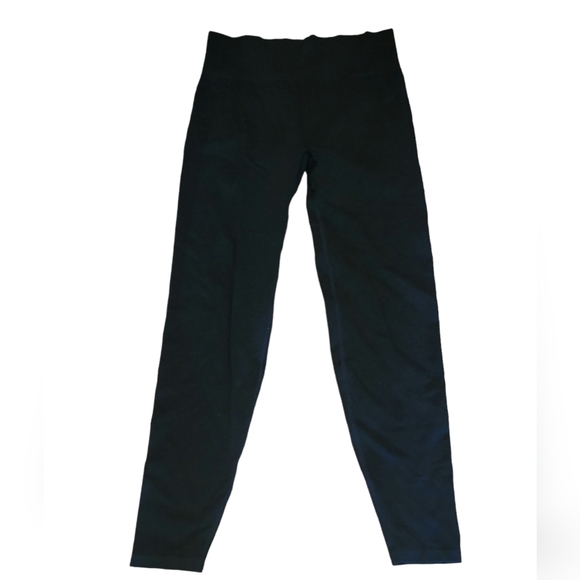 VS Pink Seamless leggings size M Black In Very Good Pre-Owned Conditon - Picture 1 of 4